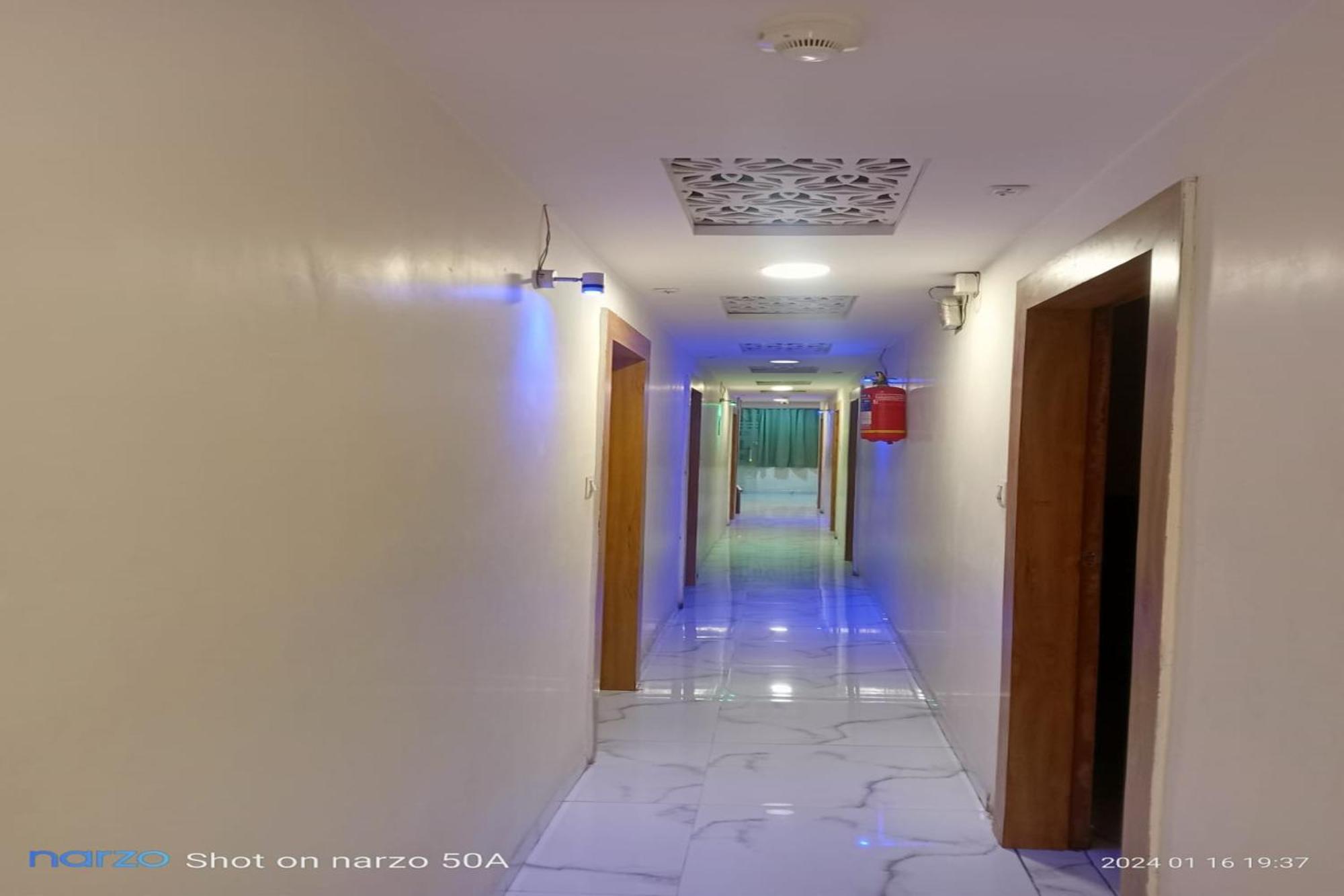 Hotel New Lake View 아흐메다바드 외부 사진